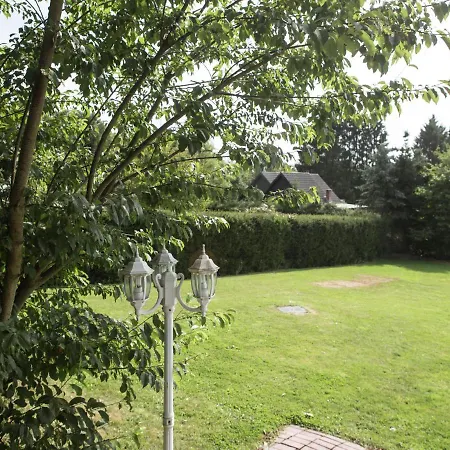 Villa Lush Villa With Swimming Pool And Sauna
