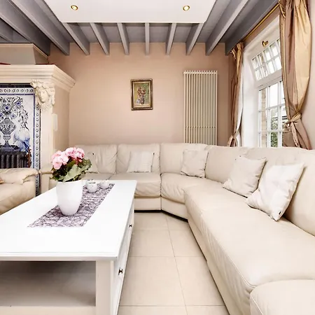 Βίλα Durbuy Luxe Villa With Pool *