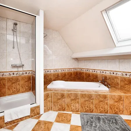 Durbuy Luxe Villa With Pool * Petite Somme