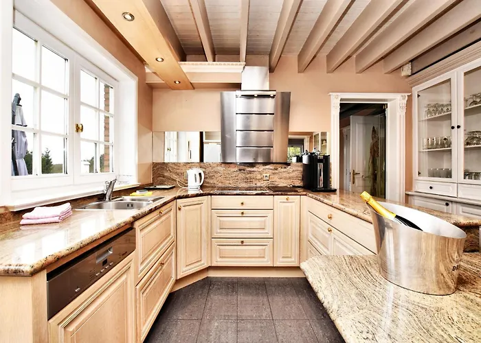 Durbuy Luxe With Pool *