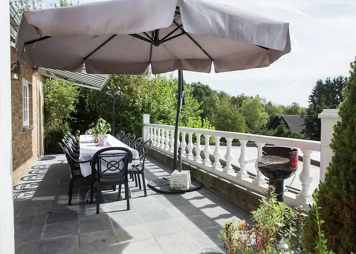 Durbuy Luxe With Pool Villa